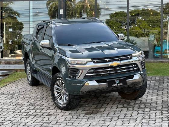 CHEVROLET S10 2.8 16V TURBO DIESEL HIGH COUNTRY CD 4X4 AUTOMÁTICO CHEVROLET S10 2.8 16V TURBO DIESEL HIGH COUNTRY CD 4X4 AUTOMÁTICO